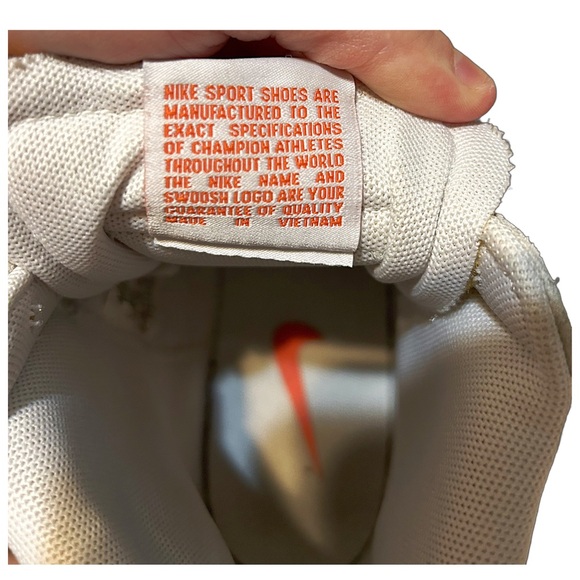 Nike Blazer Mid Size 8 DQ7673-103 White High Top Retro Orange Logo Shoes - Picture 4 of 15